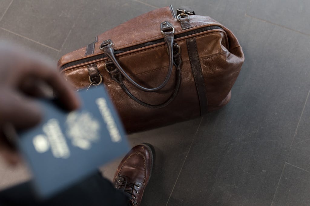 itens essenciais na sua mala de viagem